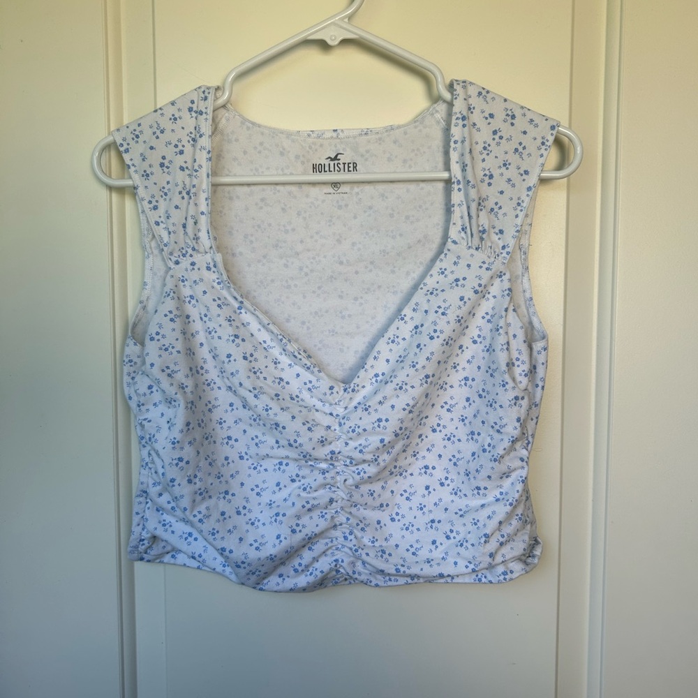 Hollister White and Blue Floral Crop Top